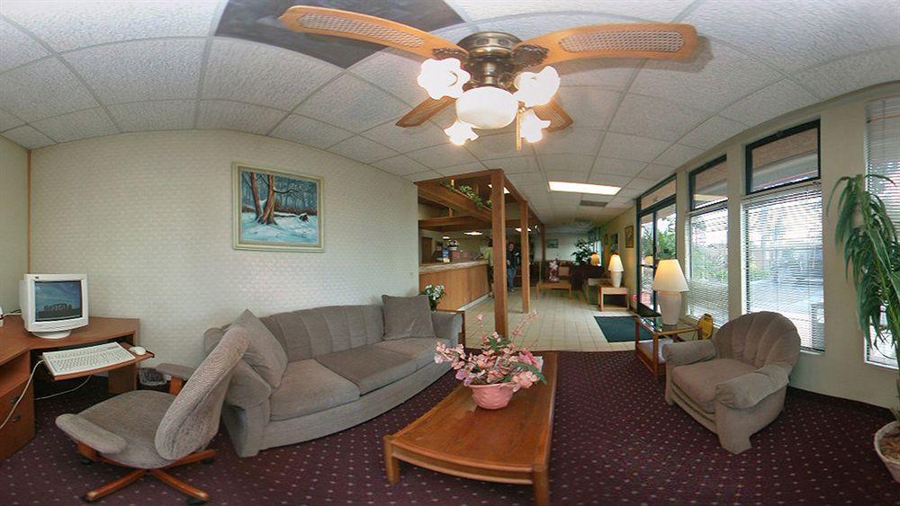 Costa Mesa Inn - Newport Beach Area エクステリア 写真