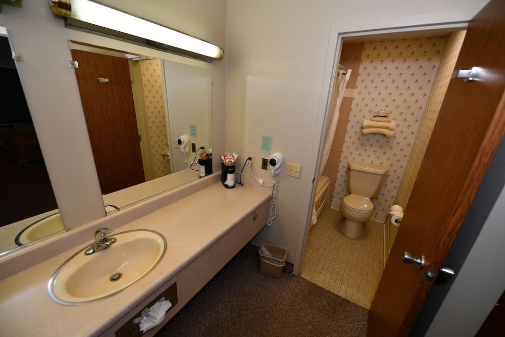Costa Mesa Inn - Newport Beach Area エクステリア 写真